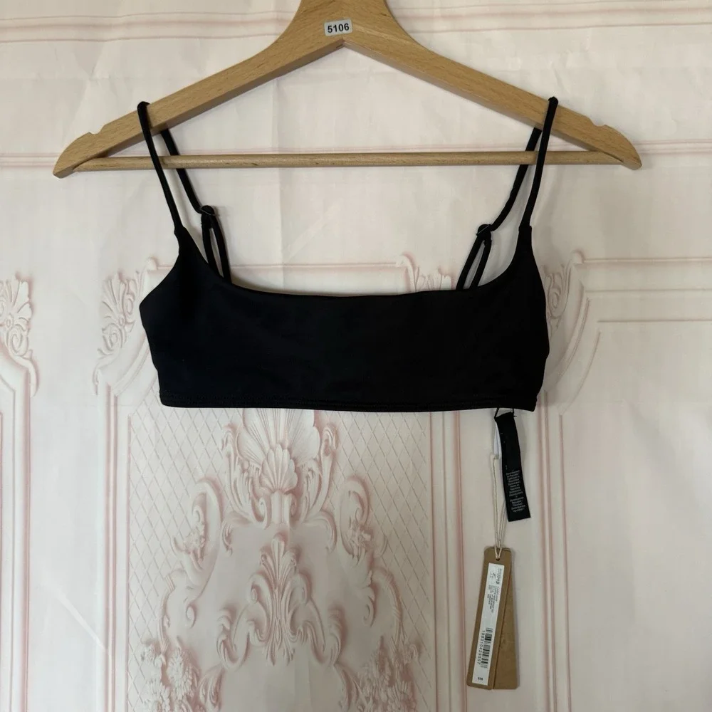 SKIMS Classic Swim Square Neck Scoop Top Black Sz XXS NWT $58 Adjustable Straps